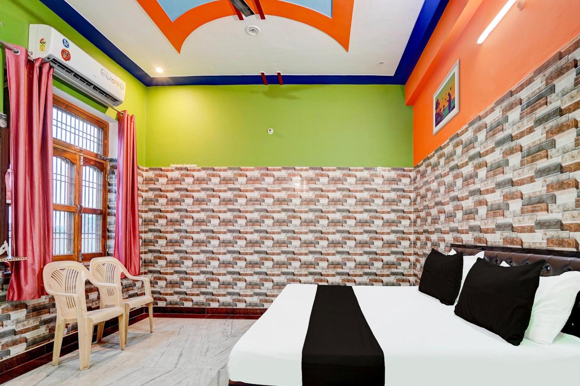 Hotel O J.D. Palace Varanasi Exterior foto